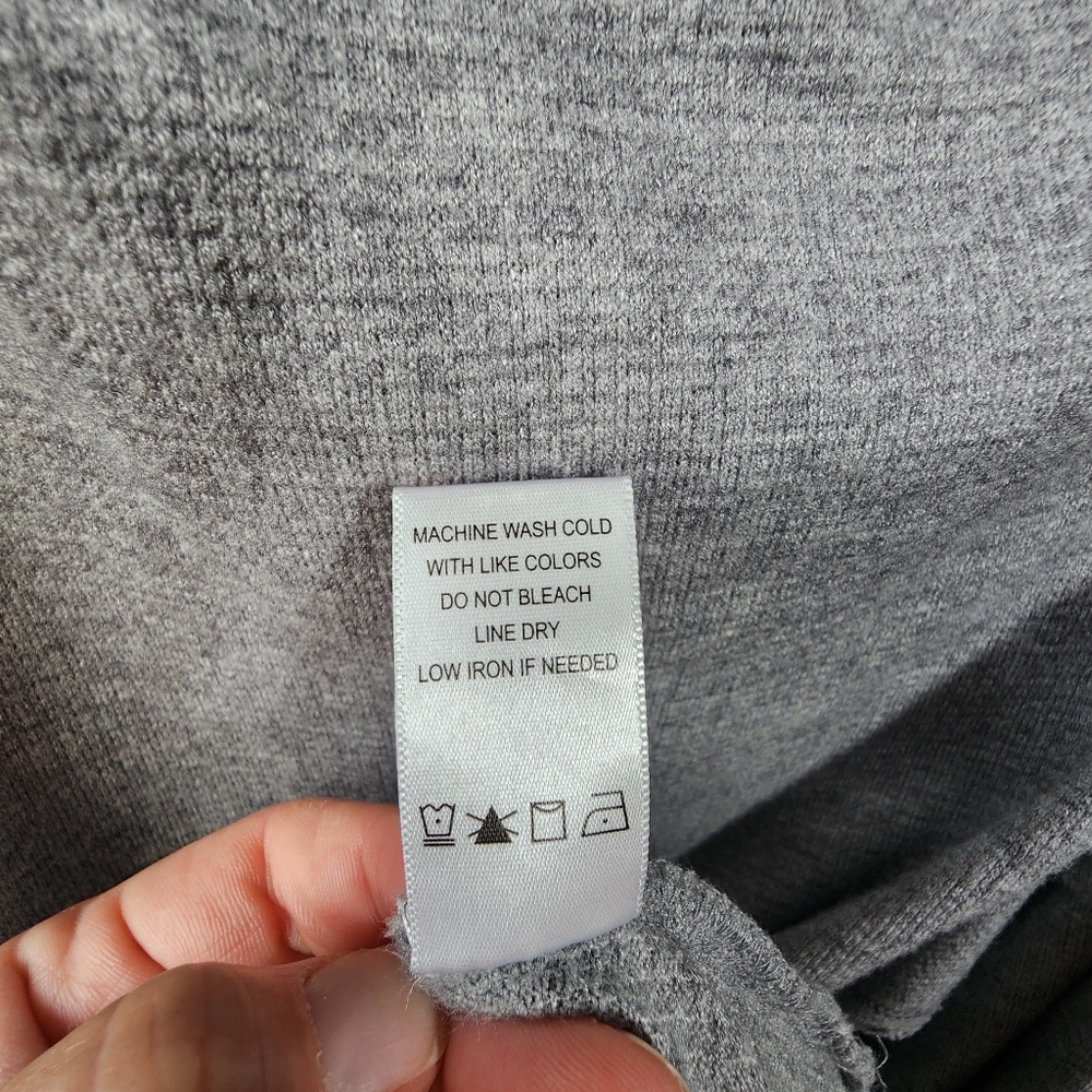 Gray Women's Robe - Picture 2 of 16